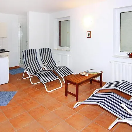 Appartementhaus In Apartment